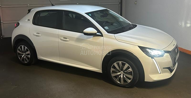 Peugeot 208 E