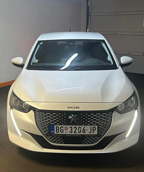 Peugeot 208 E