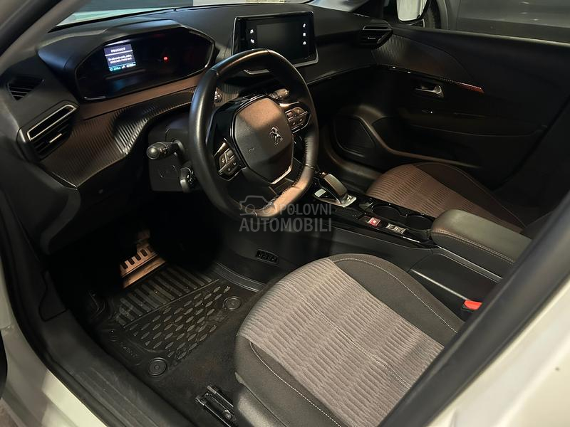 Peugeot 208 E