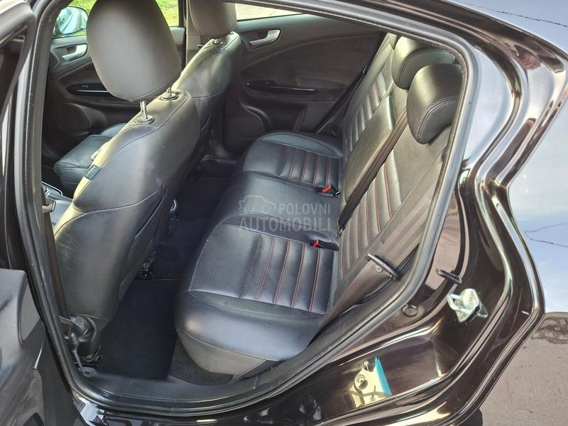 Alfa Romeo Giulietta 1,4b