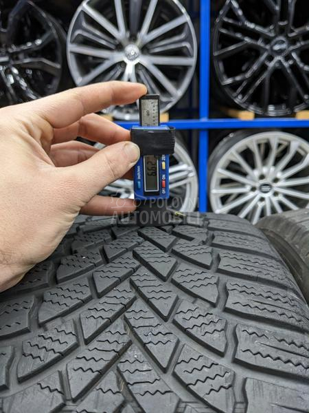 Bridgestone 235/45 R18 Zimska