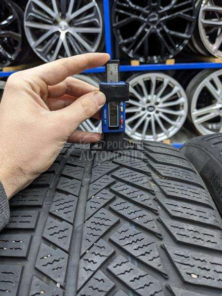 Continental 235/45 R18 Zimska