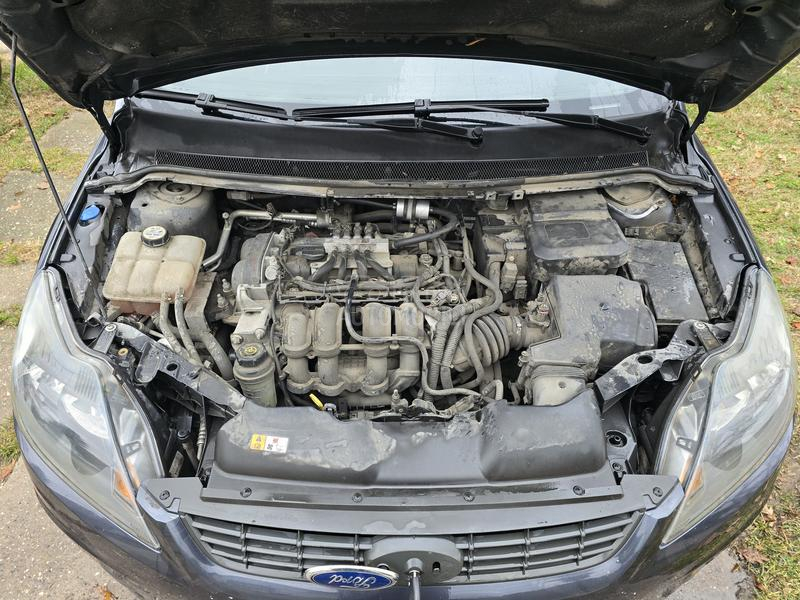 Ford Focus 1.6b G A S 2 klj
