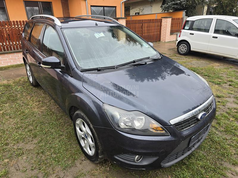 Ford Focus 1.6b G A S 2 klj
