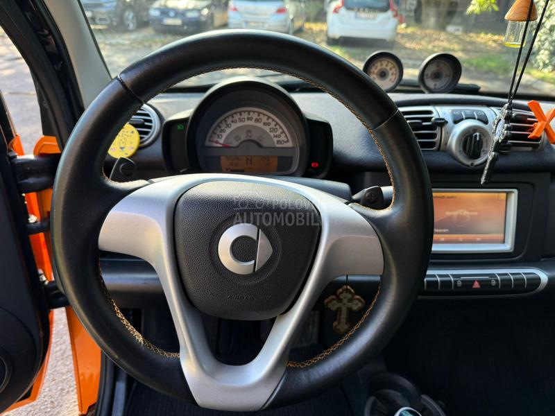 Smart ForTwo Night Orange