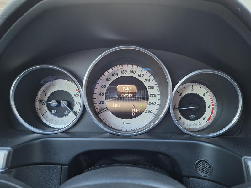Mercedes Benz E 220 9G,VLASNIC,T0P