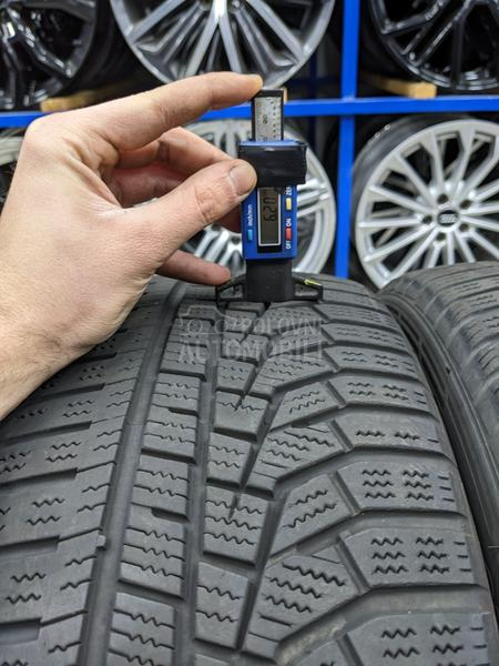 Hankook 205/50 R17 Zimska