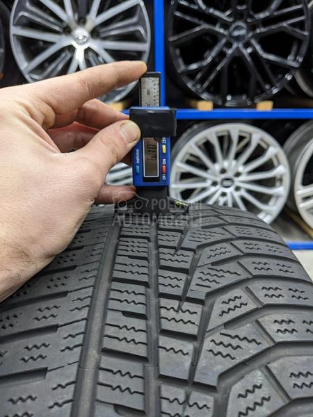 Hankook 205/50 R17 Zimska