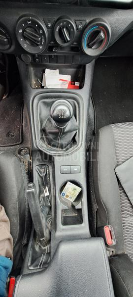 Toyota Hi Lux 2.4D4D 4x4 DC COMF