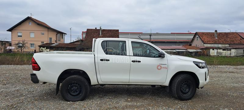 Toyota Hi Lux 2.4D4D 4x4 DC COMF