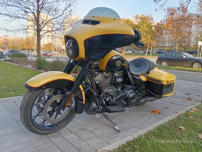 Harley Davidson STREET GLIDE SPACIAL