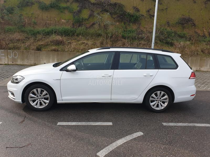 Volkswagen Golf 7 1.5 TGI DSG