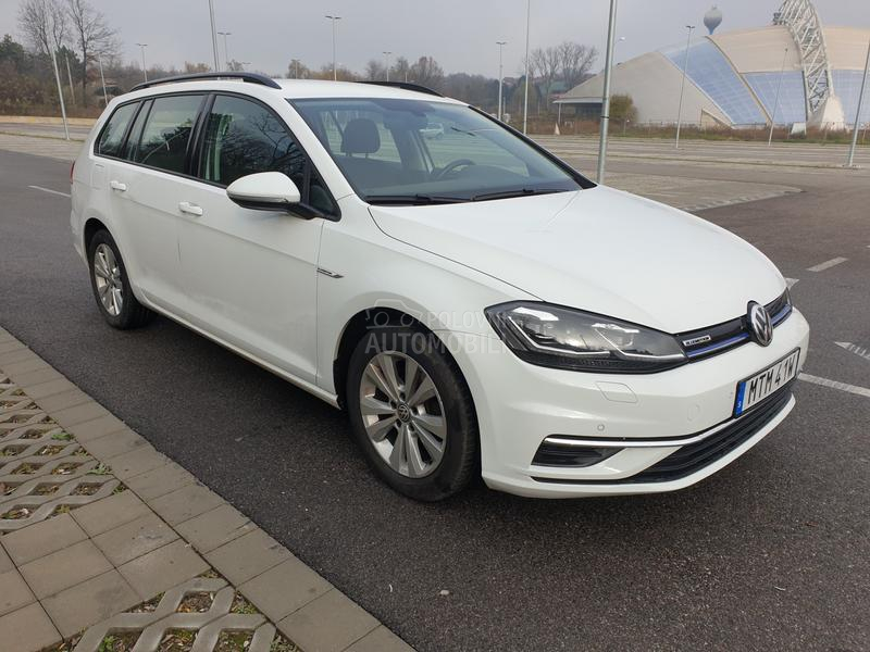 Volkswagen Golf 7 1.5 TGI DSG