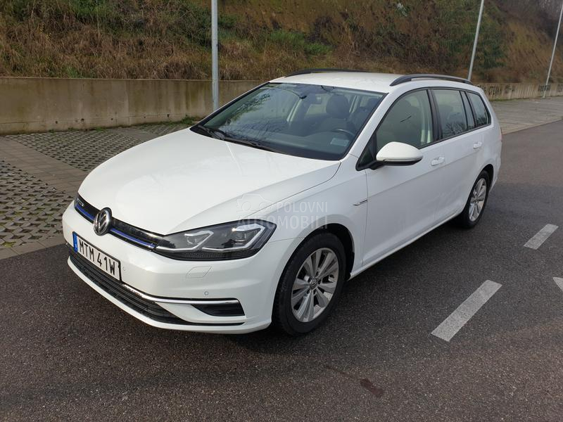 Volkswagen Golf 7 1.5 TGI DSG