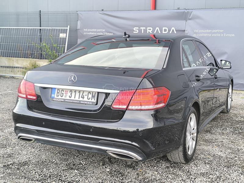 Mercedes Benz E 300 2.0 HIBRID BLU TEC