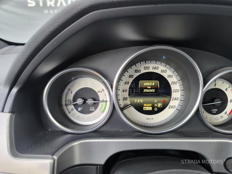 Mercedes Benz E 300 2.0 HIBRID BLU TEC