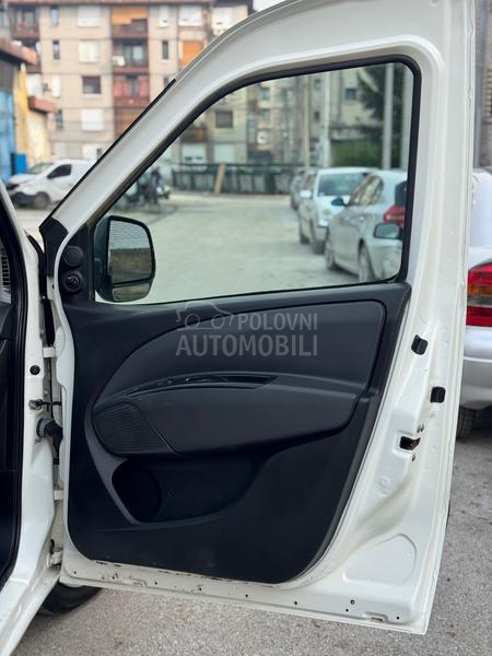 Fiat Doblo 1.6 MAXI 5mesta,klima