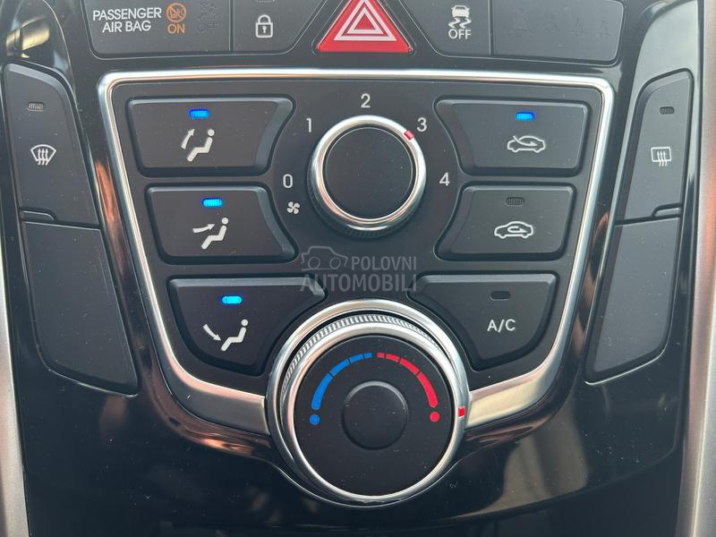 Hyundai i30 1.4/b.e.n.z/74k.w