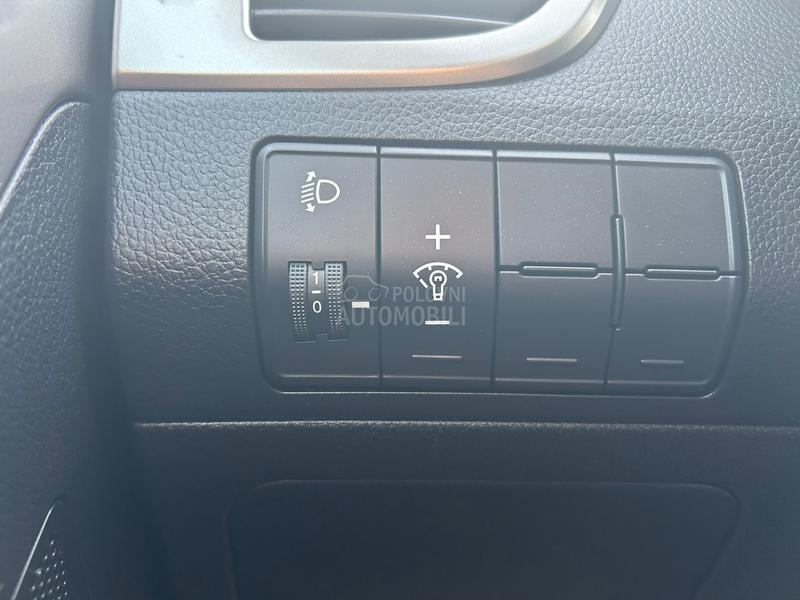 Hyundai i30 1.4/b.e.n.z/74k.w