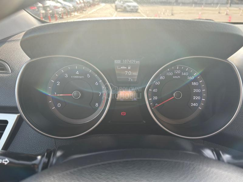 Hyundai i30 1.4/b.e.n.z/74k.w