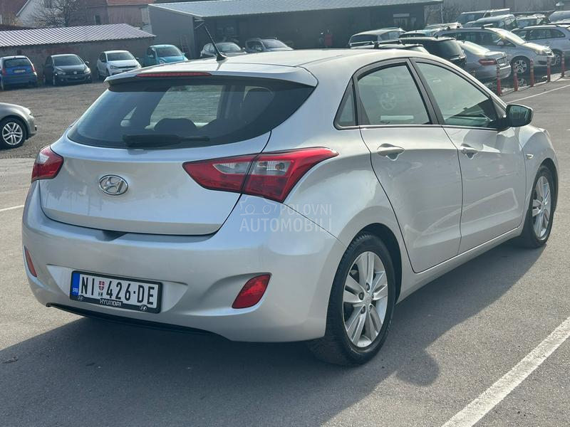 Hyundai i30 1.4/b.e.n.z/74k.w