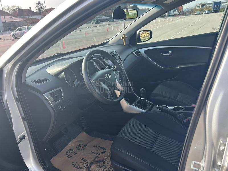 Hyundai i30 1.4/b.e.n.z/74k.w