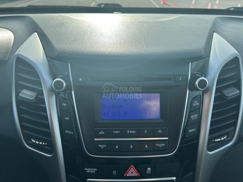 Hyundai i30 1.4/b.e.n.z/74k.w