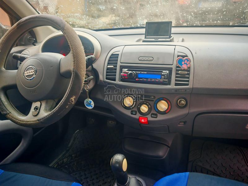 Nissan Micra 