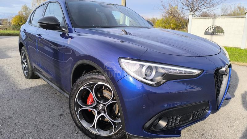 Alfa Romeo Stelvio Karbon/pano