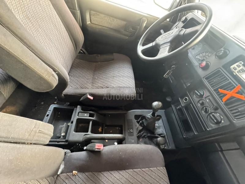 Opel Monterey 3.2i 4x4