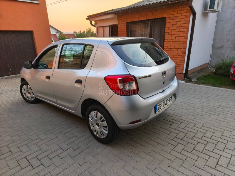Dacia Sandero 1.5 DCI Kupljen u SR