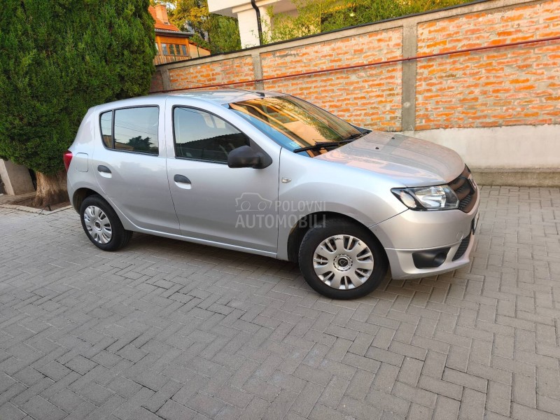 Dacia Sandero 1.5 DCI Kupljen u SR