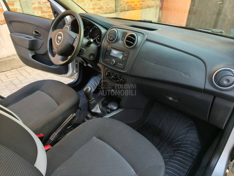 Dacia Sandero 1.5 DCI Kupljen u SR