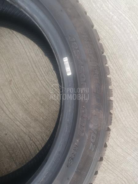 Hankook 195/50 R15 Zimska