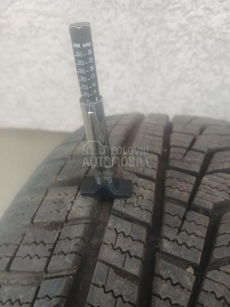 Hankook 195/50 R15 Zimska