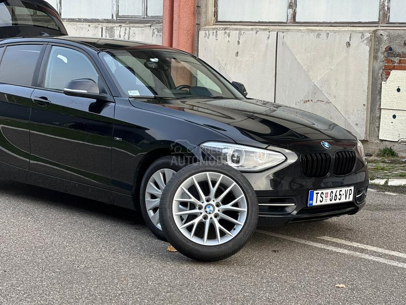 BMW 118 I SPORT F20