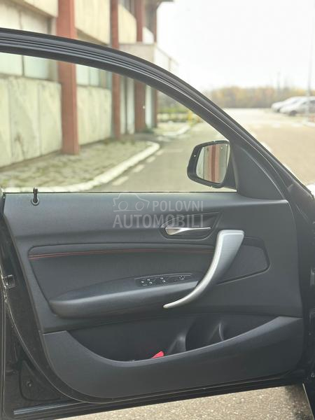 BMW 118 I SPORT F20