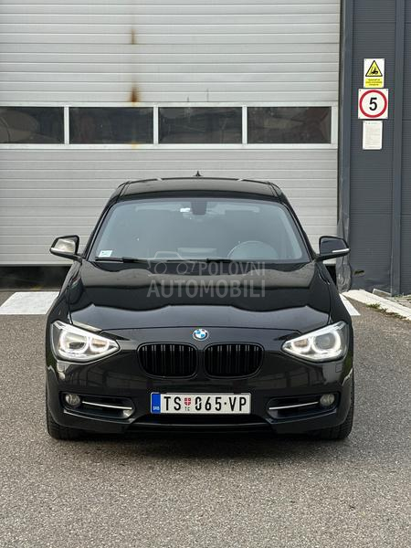 BMW 118 I SPORT F20