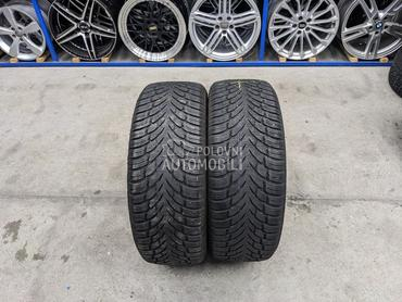 Nokian 235/60 R17 Zimska