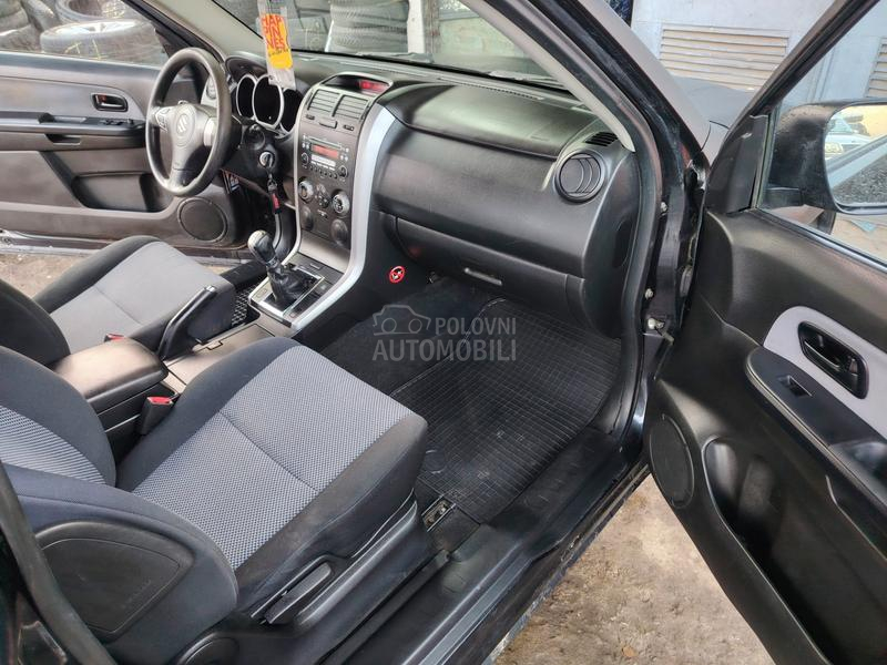 Suzuki Grand Vitara 1.6 16v B E N Z