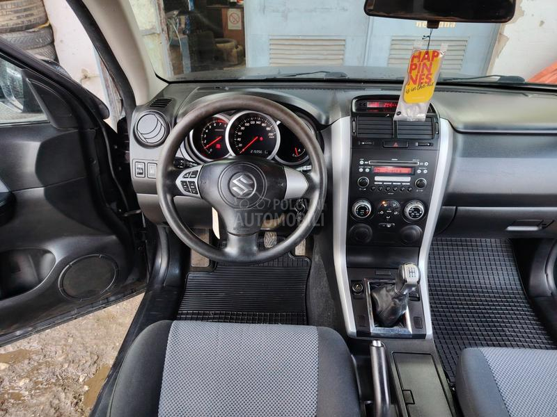 Suzuki Grand Vitara 1.6 16v B E N Z