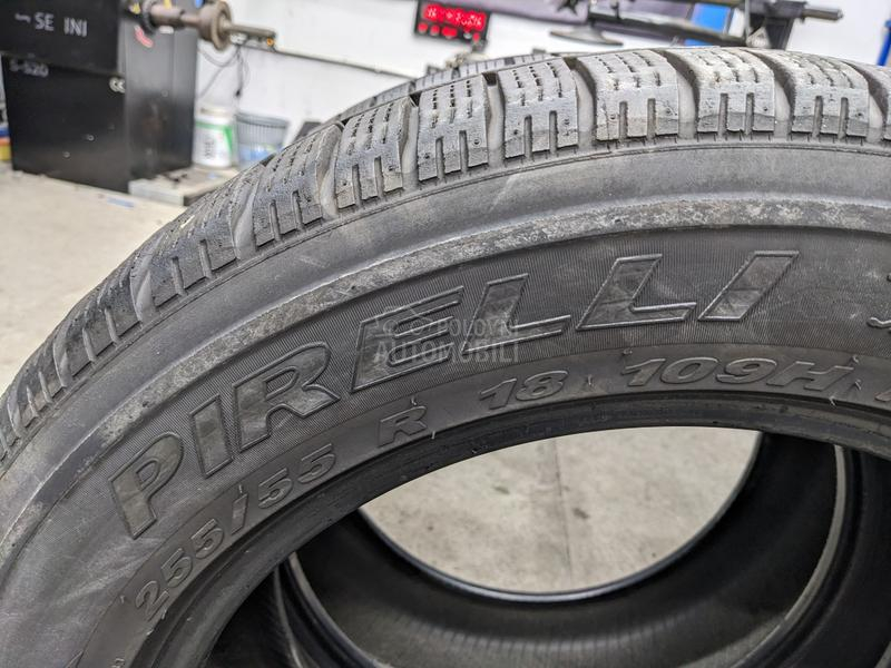 Pirelli 255/55 R18 Zimska