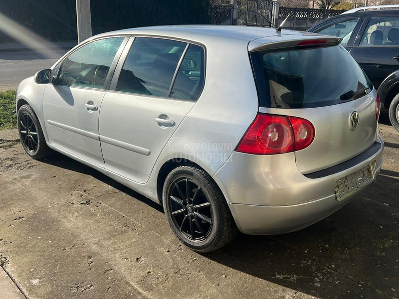 Volkswagen Golf 5 