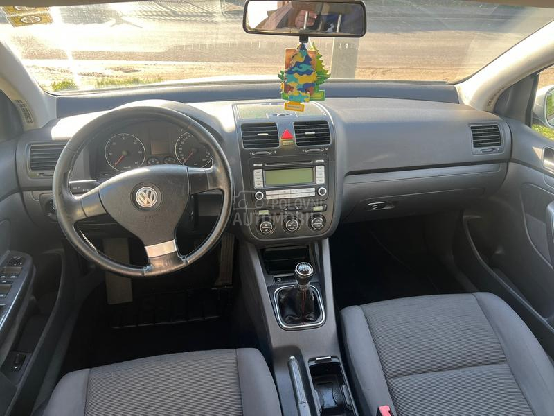 Volkswagen Golf 5 