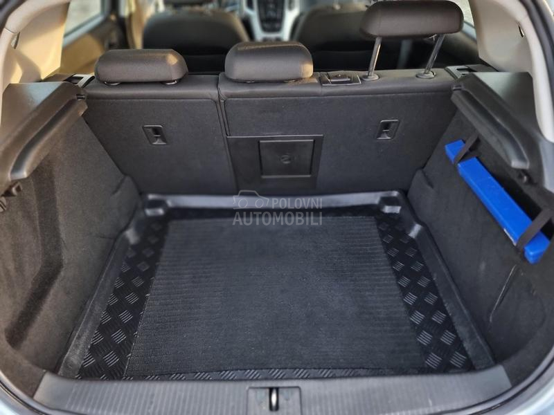 Opel Astra J 1.4T active Ch