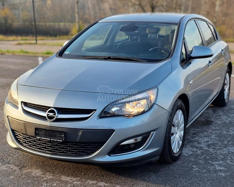 Opel Astra J 1.4T active Ch