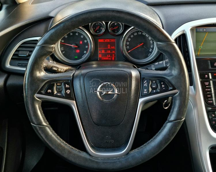 Opel Astra J 1.4T active Ch
