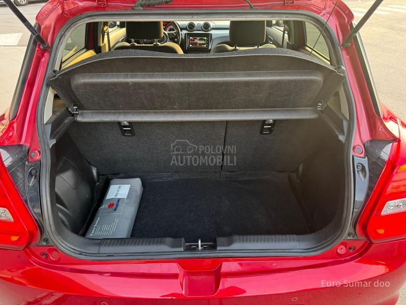 Suzuki Swift PREMIUM 2WD 5MT