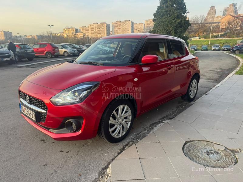 Suzuki Swift PREMIUM 2WD 5MT
