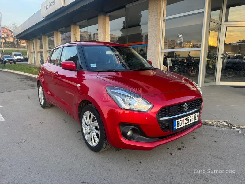 Suzuki Swift PREMIUM 2WD 5MT